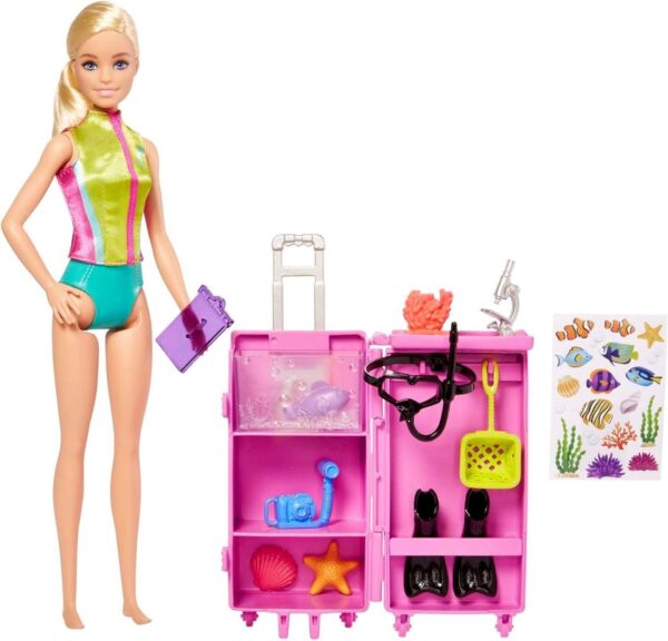 Barbie Marine Biologist Doll And Playset - Image 2