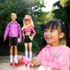 Barbie Fashionistas Set with 2 Fashion Dolls & 6 Accessories - Image 2