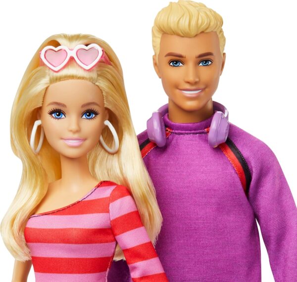 Barbie Fashionistas Set with 2 Fashion Dolls & 6 Accessories - Image 4