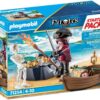 Starter Pack Pirate with Rowing Boat