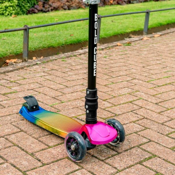 3 Wheel Kids Scooter - Candy Floss - Image 3