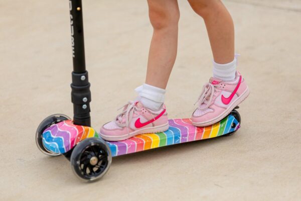 3 Wheel Kids Scooter - Astro Dream - Image 3