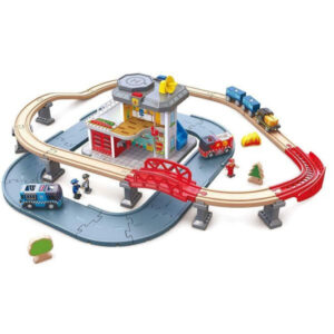 Emergency Services HQ Railway Playset - 41pcs