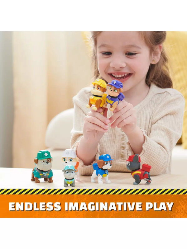 Rubble & Crew Construction Family Figure Gift Pack - Image 3