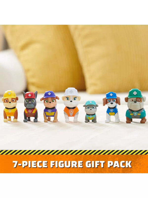 Rubble & Crew Construction Family Figure Gift Pack - Image 4