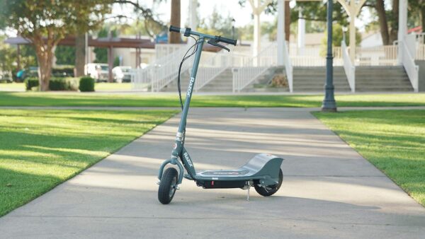 E300 Electric Scooter - Matte Gray - Image 2